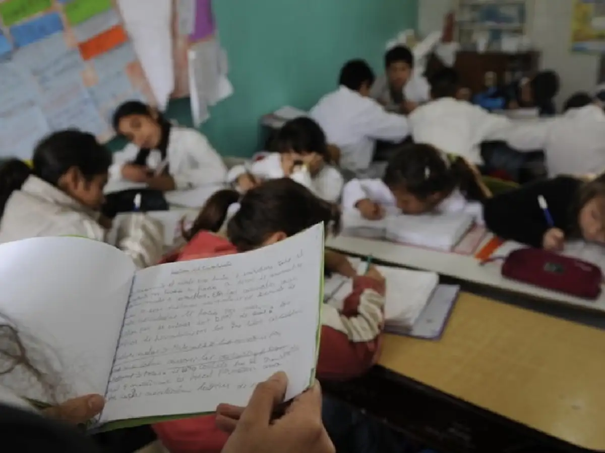 El 2 de marzo comienzan las clases y los docentes esperan una propuesta salarial