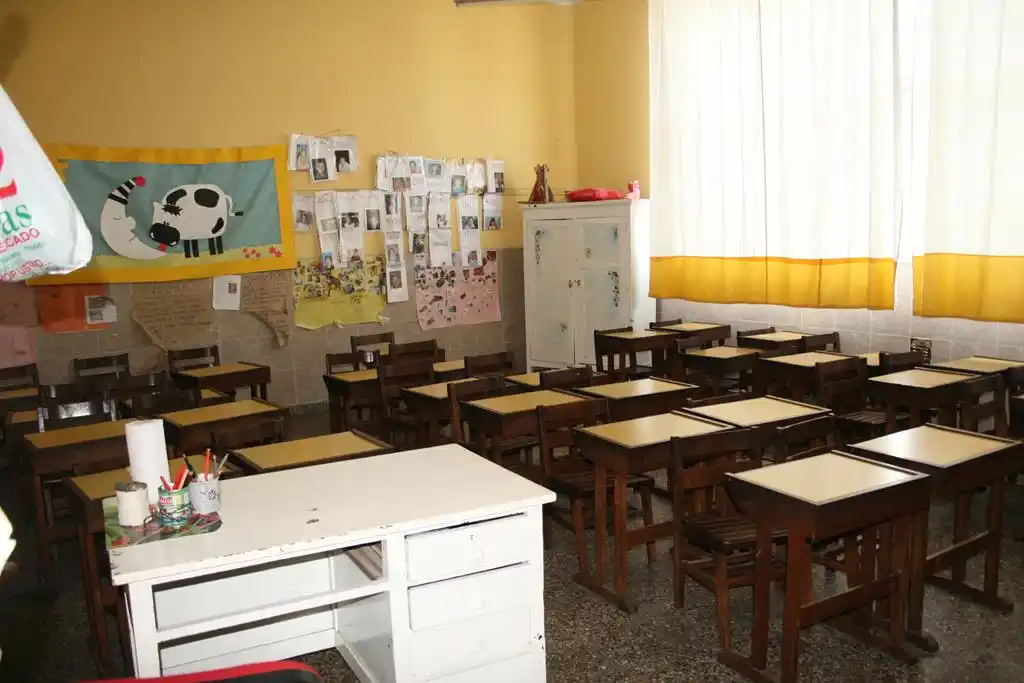 Las clases comienzan con gran incertidumbre por el paro convocado