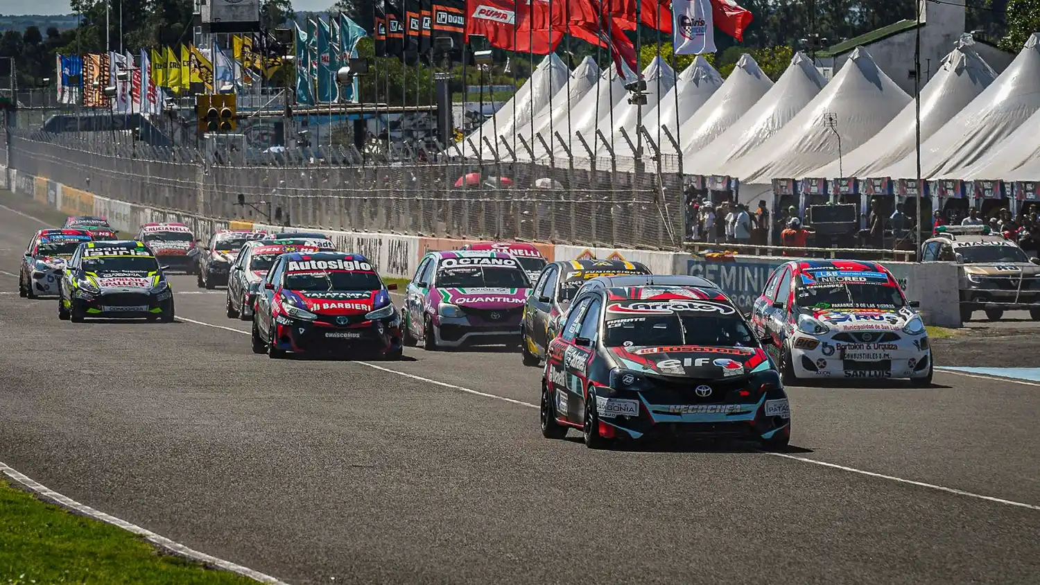 La Clase 2 pone en marcha la actividad.