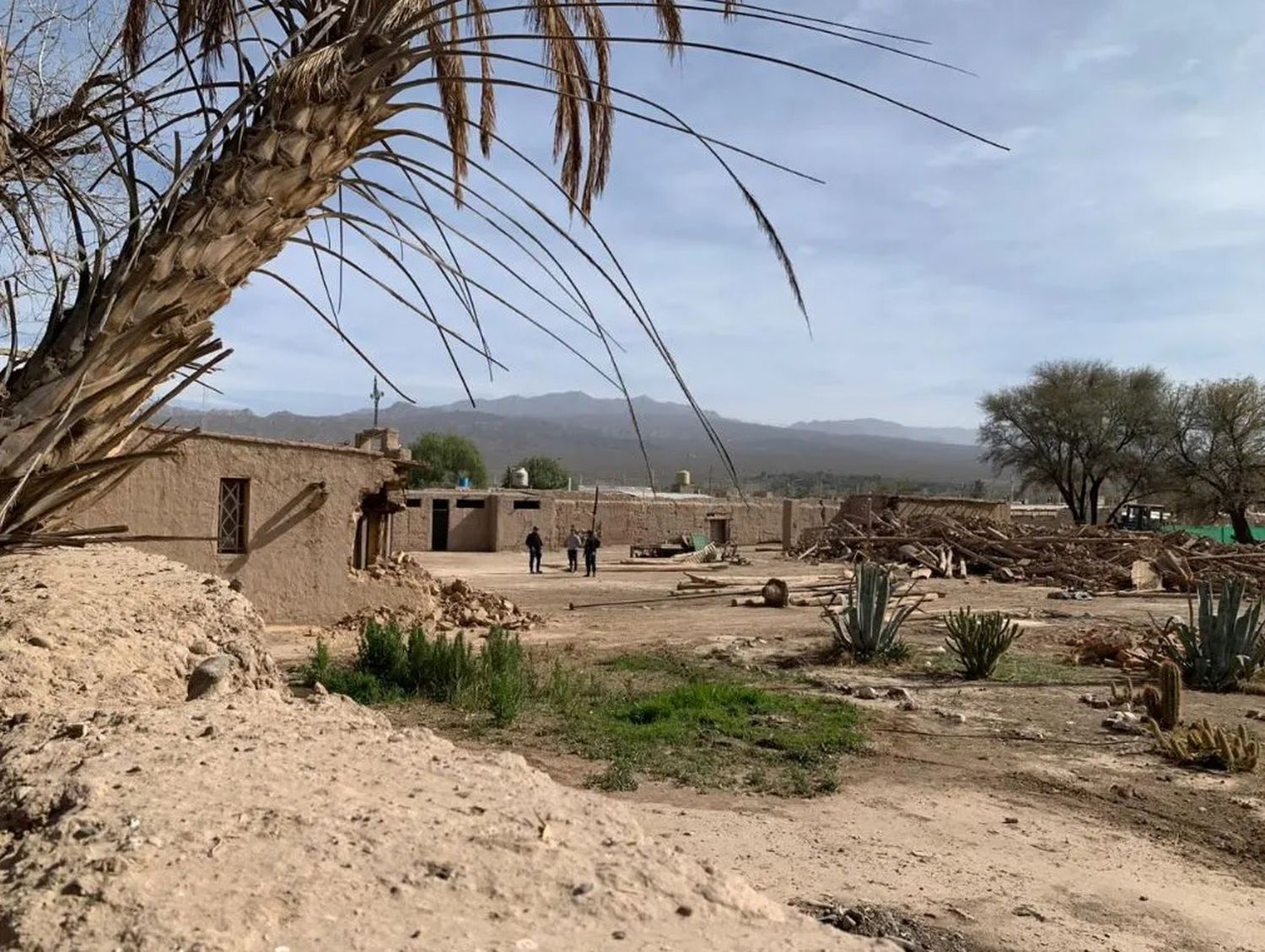 Polémica por la demolición del 40% del Fortín de los Jesuitas 