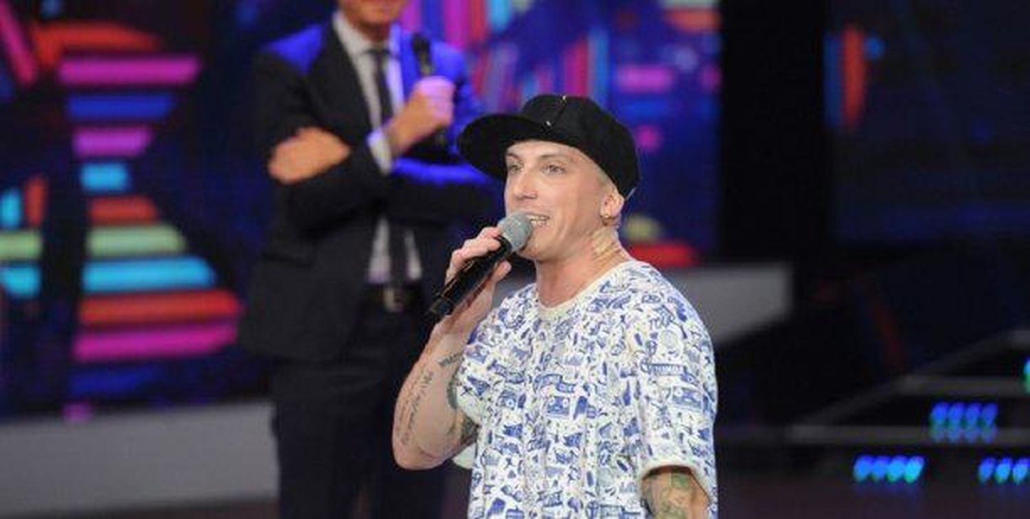 El Polaco se defenderá de Valeria Aquino publicando mensajes extorsivos