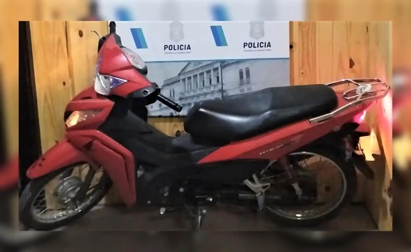 Buscan a un delincuente que robó una moto en Baradero y disparó a la policía en Río Tala