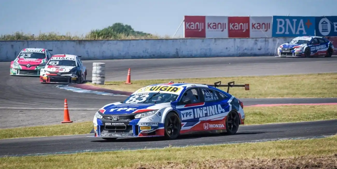 Facundo Ardusso celebró la vuelta del Turismo Carretera al Autódromo Ciudad de Rafaela.