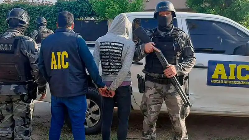 Imputaron a diez jóvenes por violar "en manada" a una adolescente