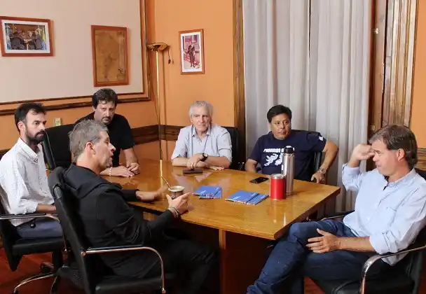 Piaggio recibió a Edgardo Esteban, un “iluminado por el fuego”