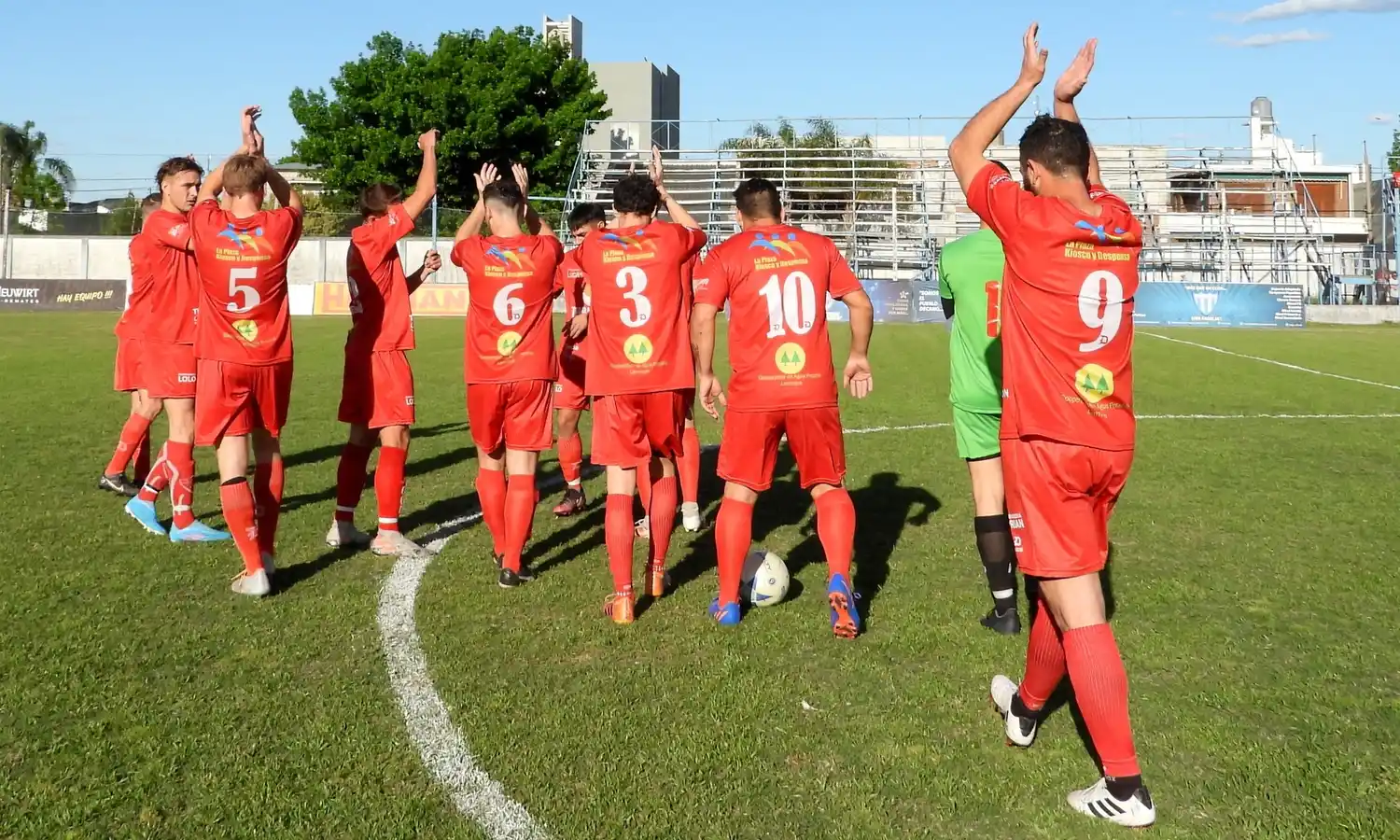 Central Larroque pone en marcha su ilusión en el Regional Amateur