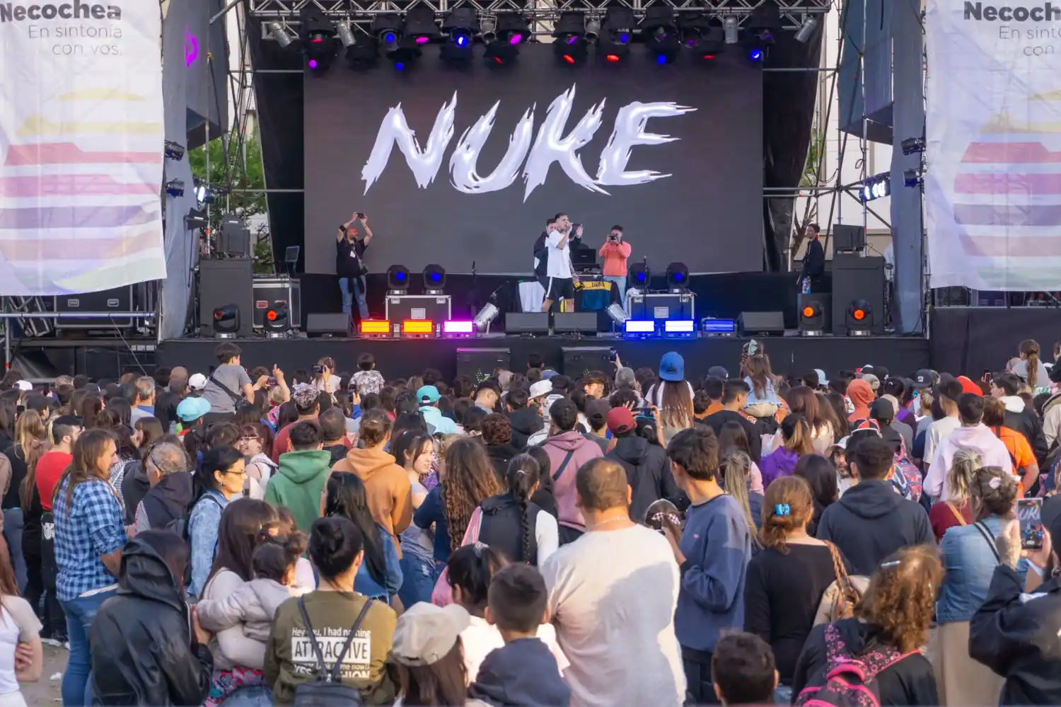 Nuke en una de sus presentaciones en nuestra ciudad