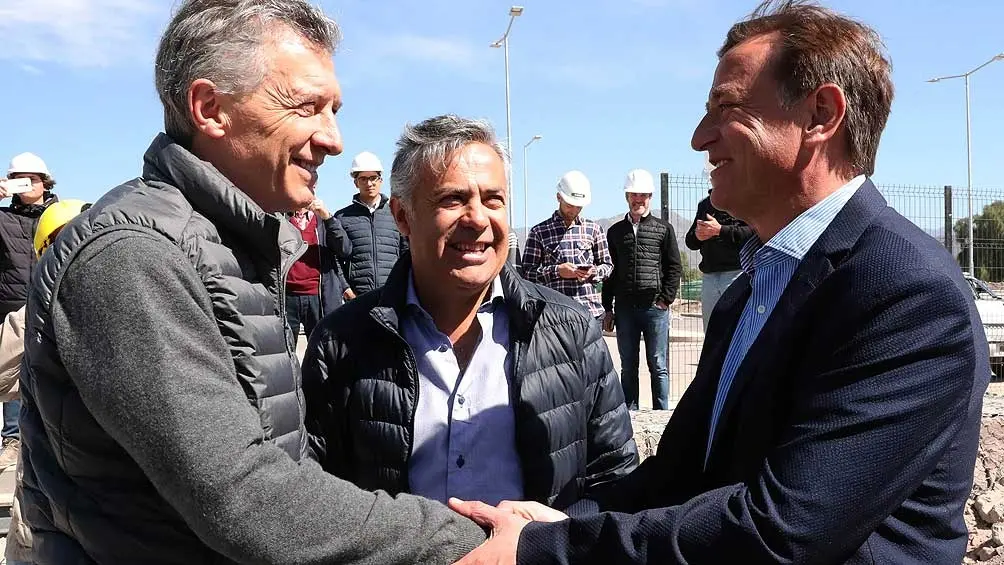 Cornejo anticipa una «oposición horizontal» y sin «liderazgo único»