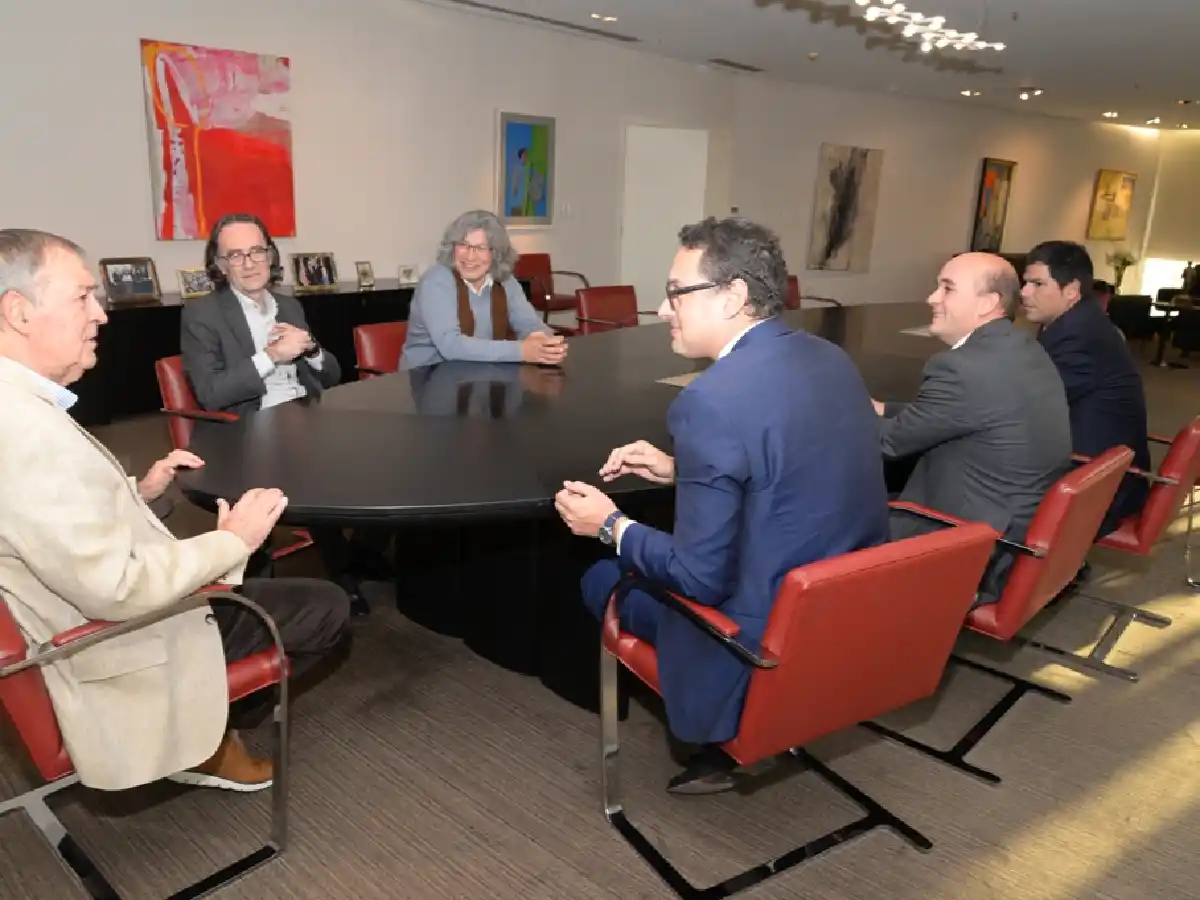 Provincia y Nación simplifican trámites para emprendedores cordobeses