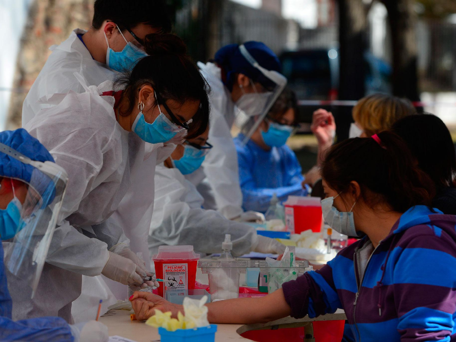 El promedio de diagnósticos de coronavirus en la última semana fue de 14.416 casos diarios