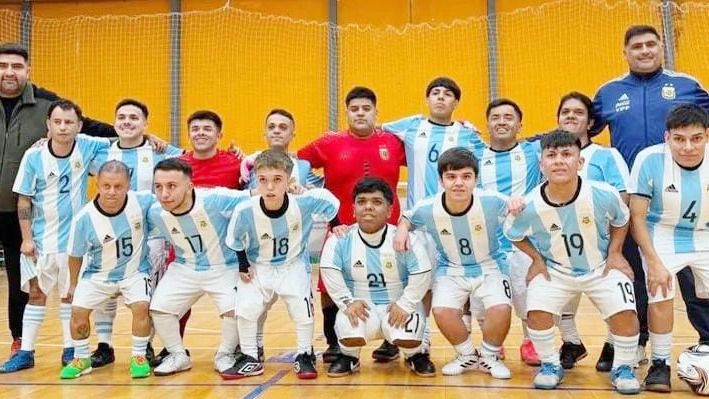 La Selección de Fútbol de Talla Baja se entrena en Concordia