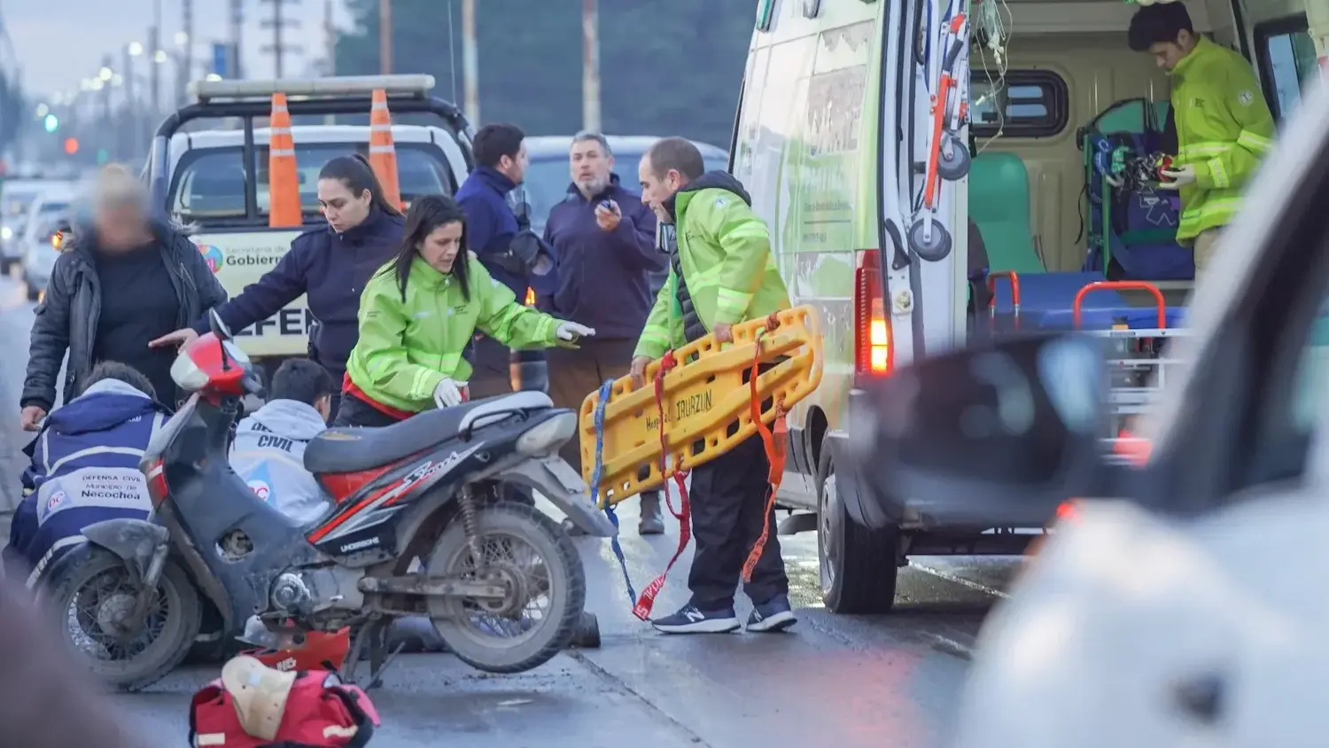 Uno de los motociclistas fue trasladado al Hospital