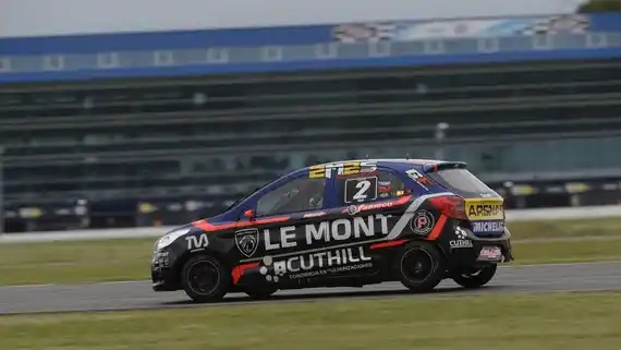 Joaquín Melo fue décimo en la primera tanda clasificatoria