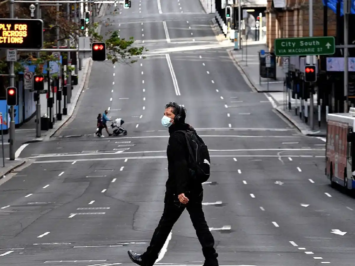 Sydney se cierra por completo para combatir un brote asociado a la variante Delta