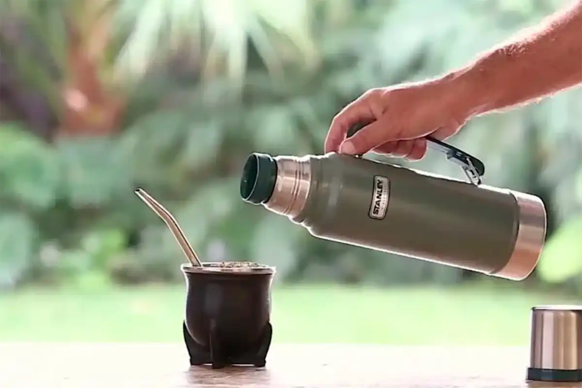 Una famosa marca retiró de la venta más de 2 millones y medio de termos