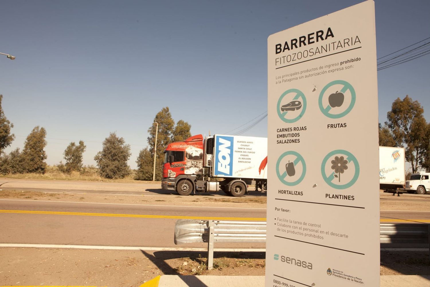 La Patagonia rebelde: la flexibilización de la barrera sanitaria duró solo unas horas