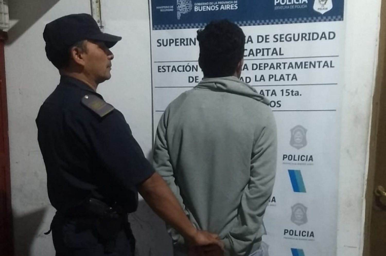 Apuñaló a su hermano en la ingle tras una discusión