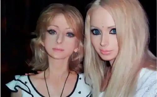 Increíble, pero real: En la familia todos parecen una "Barbie"