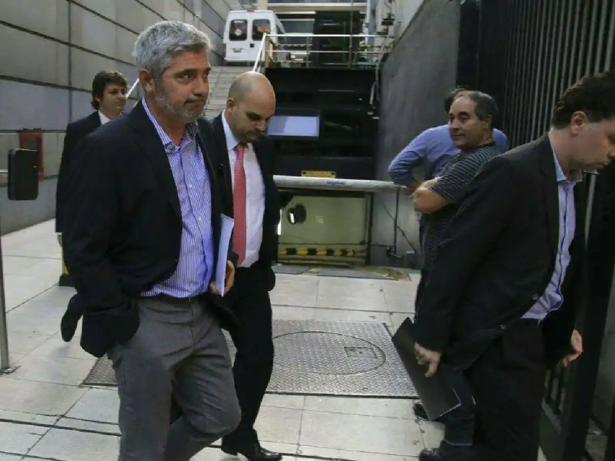 Carrefour ofrecería unos mil retiros voluntarios 