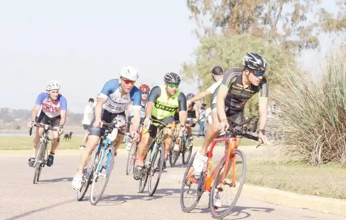 Se corre, en Federación,  la segunda fecha del  Circuito de Triatlón �SJeep⬝