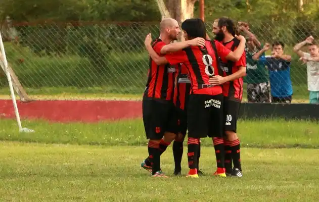 Central empató ante Gimnasia y se metió en cuartos de final