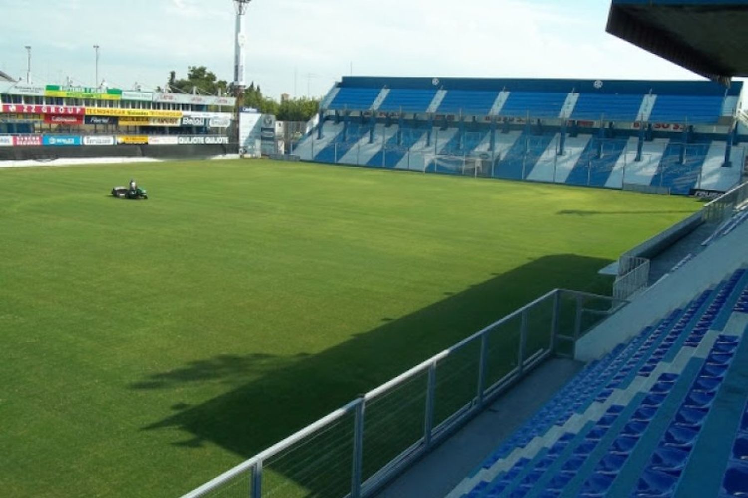 Fecha confirmada: cuándo se realizará la presentación del plantel y las nuevas camisetas de Atlético Rafaela