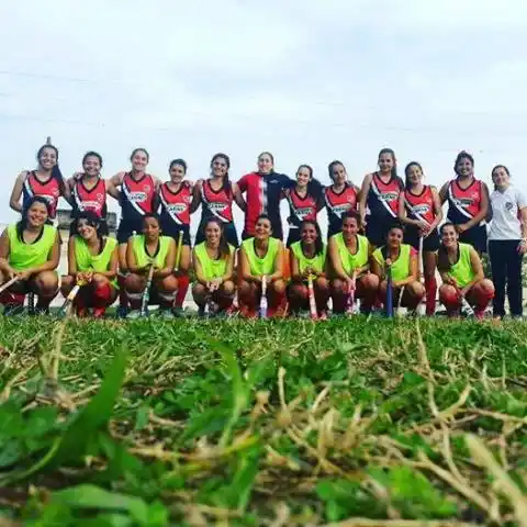 El Hockey Rojinegro jugará la copa de oro en sus tres categorías