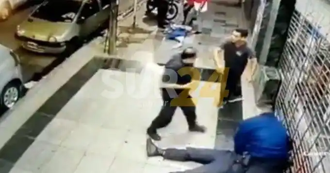 Balearon en la cabeza a un policía y fue asistido por un delivery