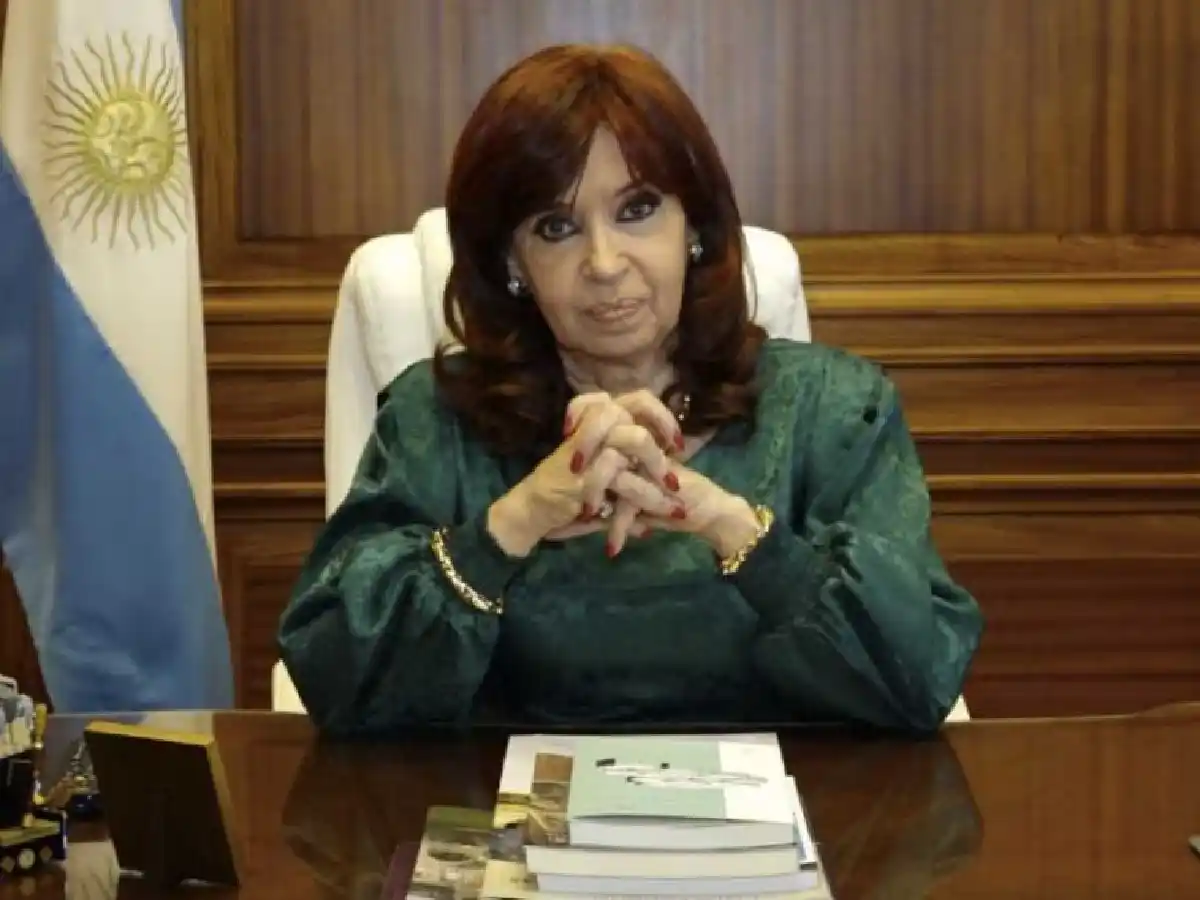 Expectativa por la respuesta de Cristina a los fiscales de la causa Obra Pública