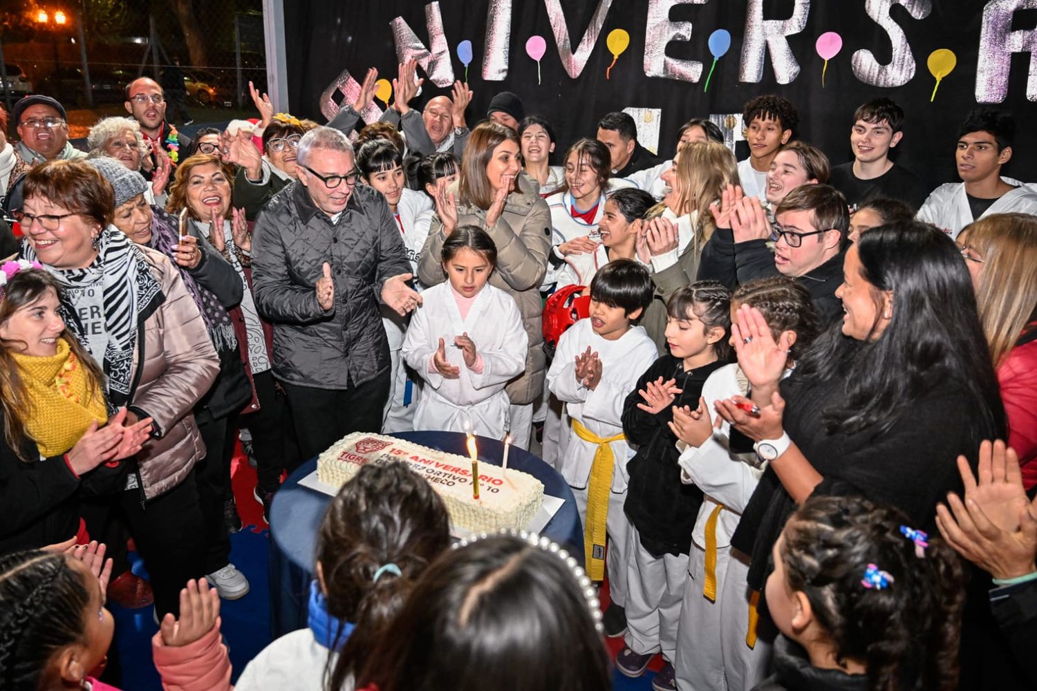 Julio Zamora presente en el aniversario