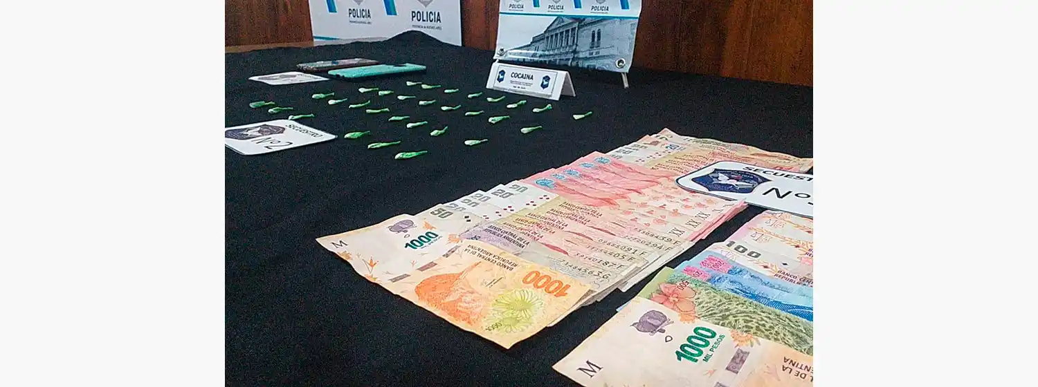Detienen a dos trans en la Zona Roja con cocaína y dinero en efectivo