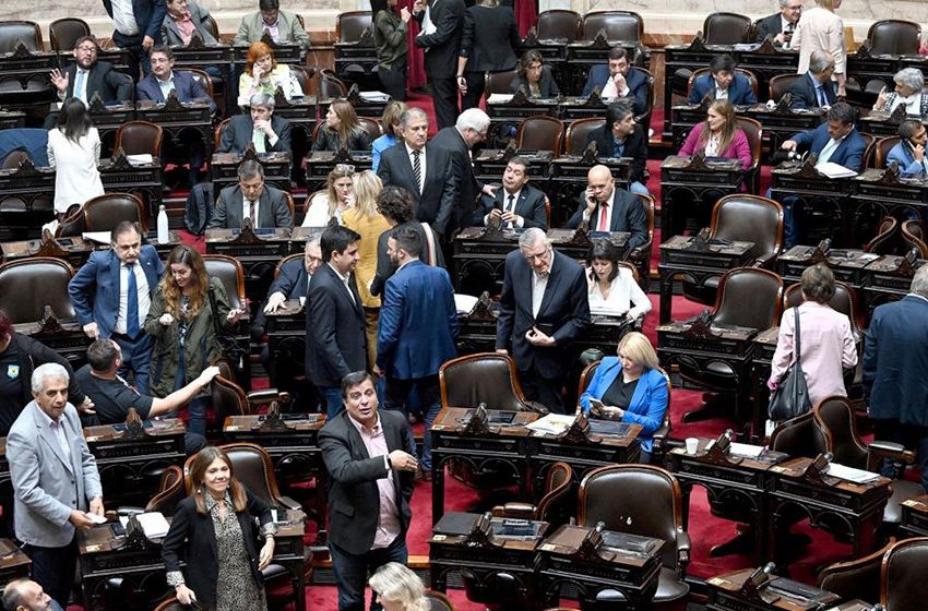 Federico Glustein, economista: "La política por ahora no está pagando ningún ajuste"
