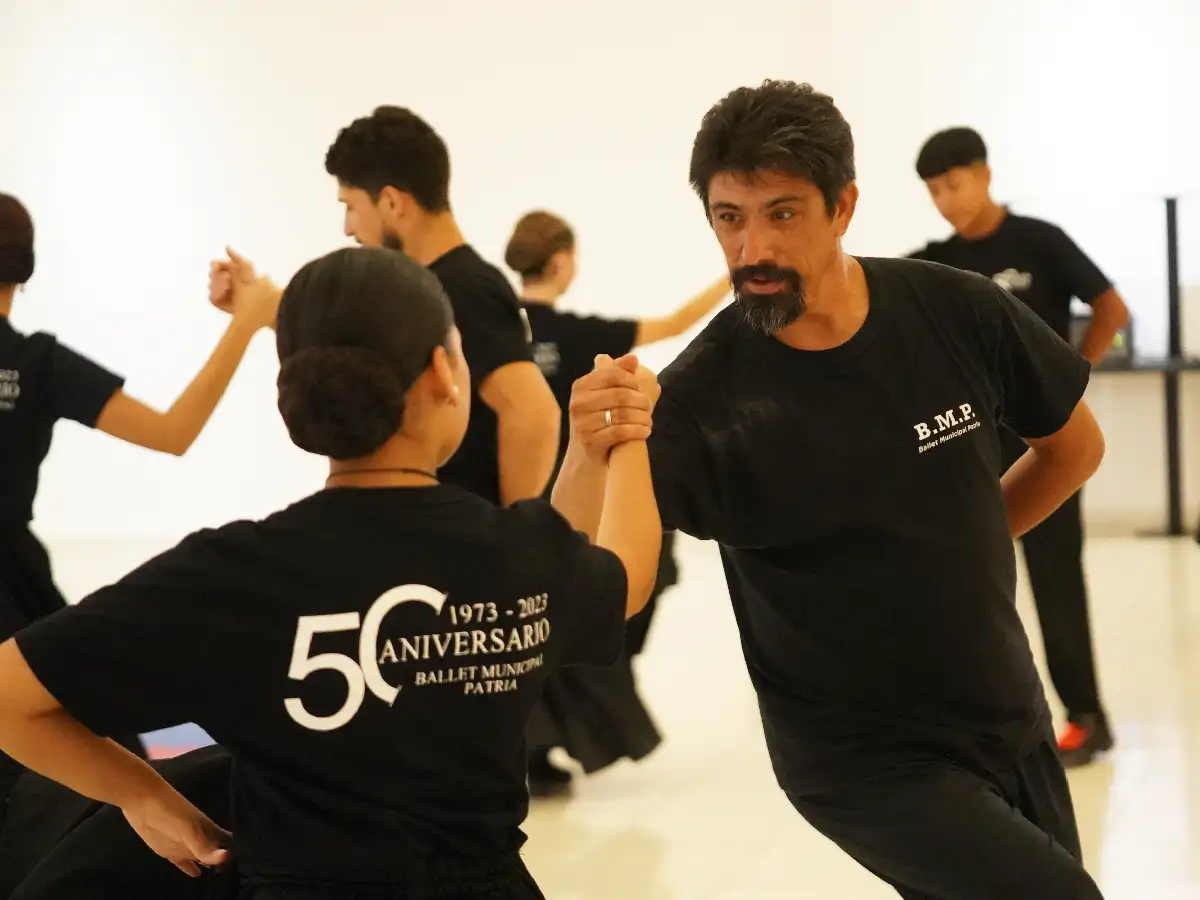  Un ballet “de tracción a corazón”  