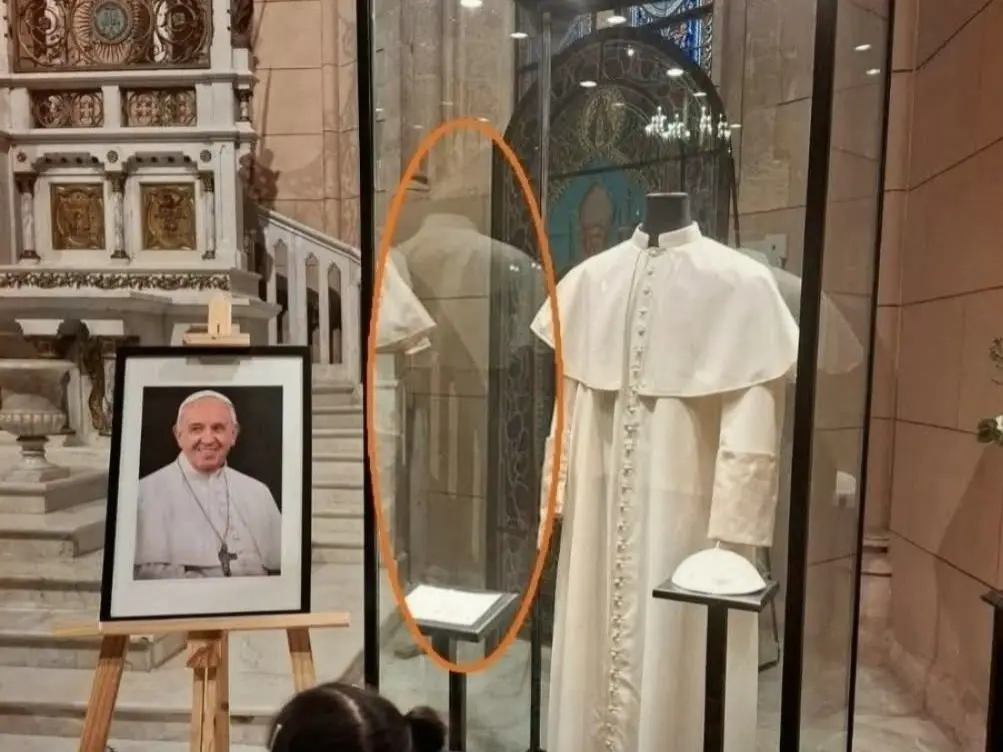 ¿Apareció el Papa Francisco en Luján? La misteriosa imagen que desató conmoción, fe y debate en redes