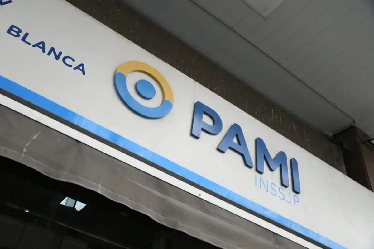 Los médicos de cabecera del PAMI iniciaron un paro de 72 horas en Bahía Blanca y en todo el país.