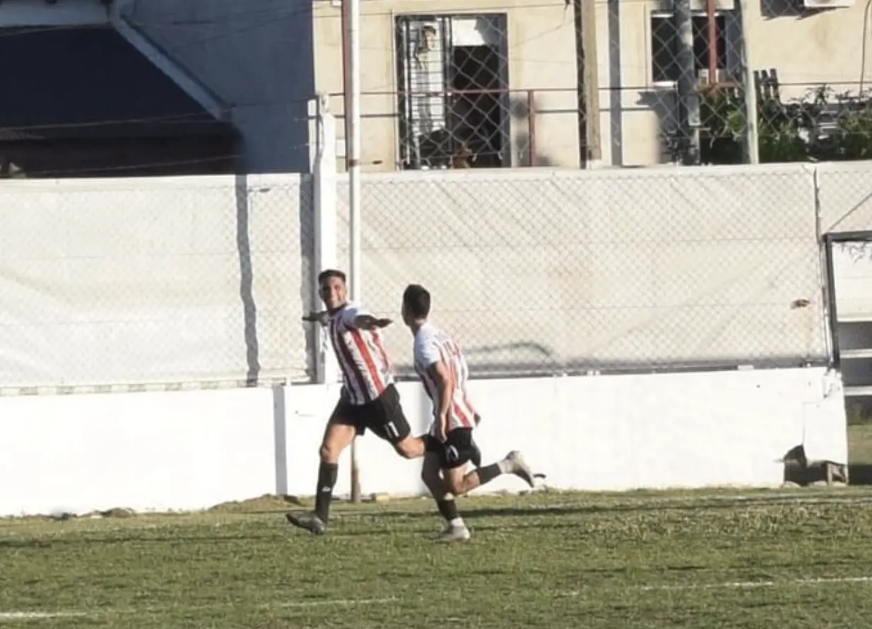 Torneo Regional Federal Amateur: Paraná no pudo con Sportivo