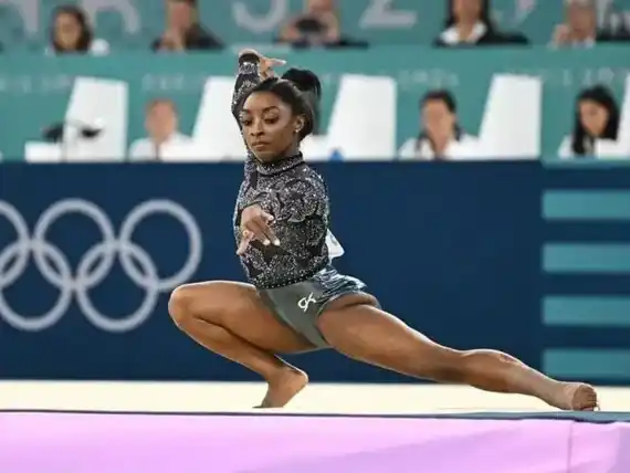 Simone Biles llega a Buenos Aires para inspirar a una nueva generación