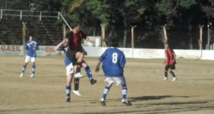 El Sub 17 visita a San Nicolás