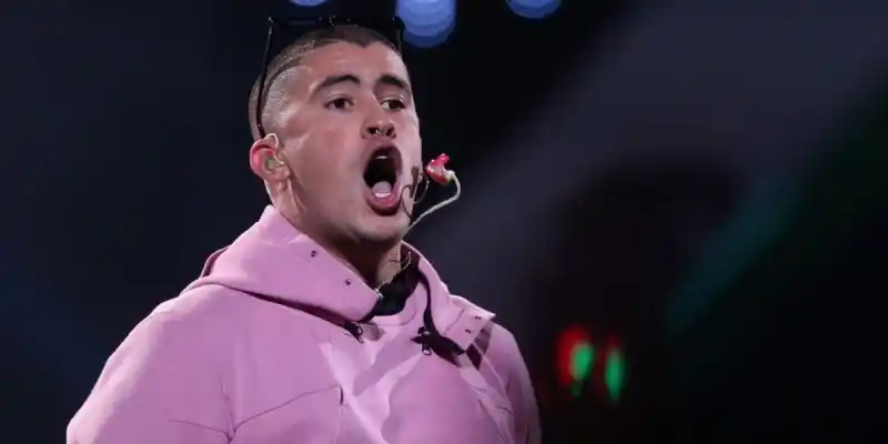 Bad Bunny presenta corto sobre su vida