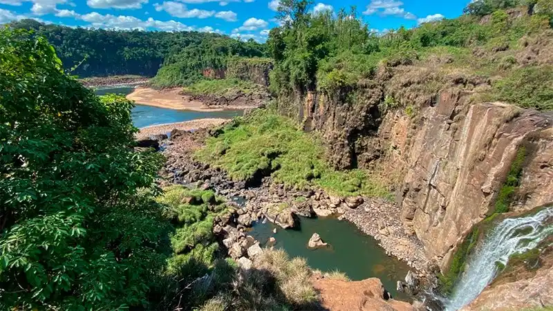 Estiman que recién en junio lloverá en las nacientes del río Iguazú.