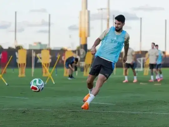 José Manuel López sería titular mañana.