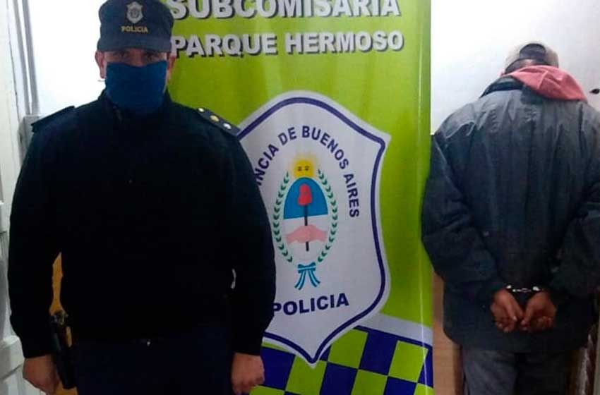 Robó 90 kg de morrones y fue detenido
