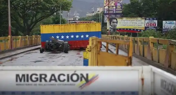 Solicitan reactivación del paso de carga internacional