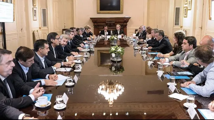 «Nos hicieron creer que el gas y la electricidad eran gratis», dijo Macri