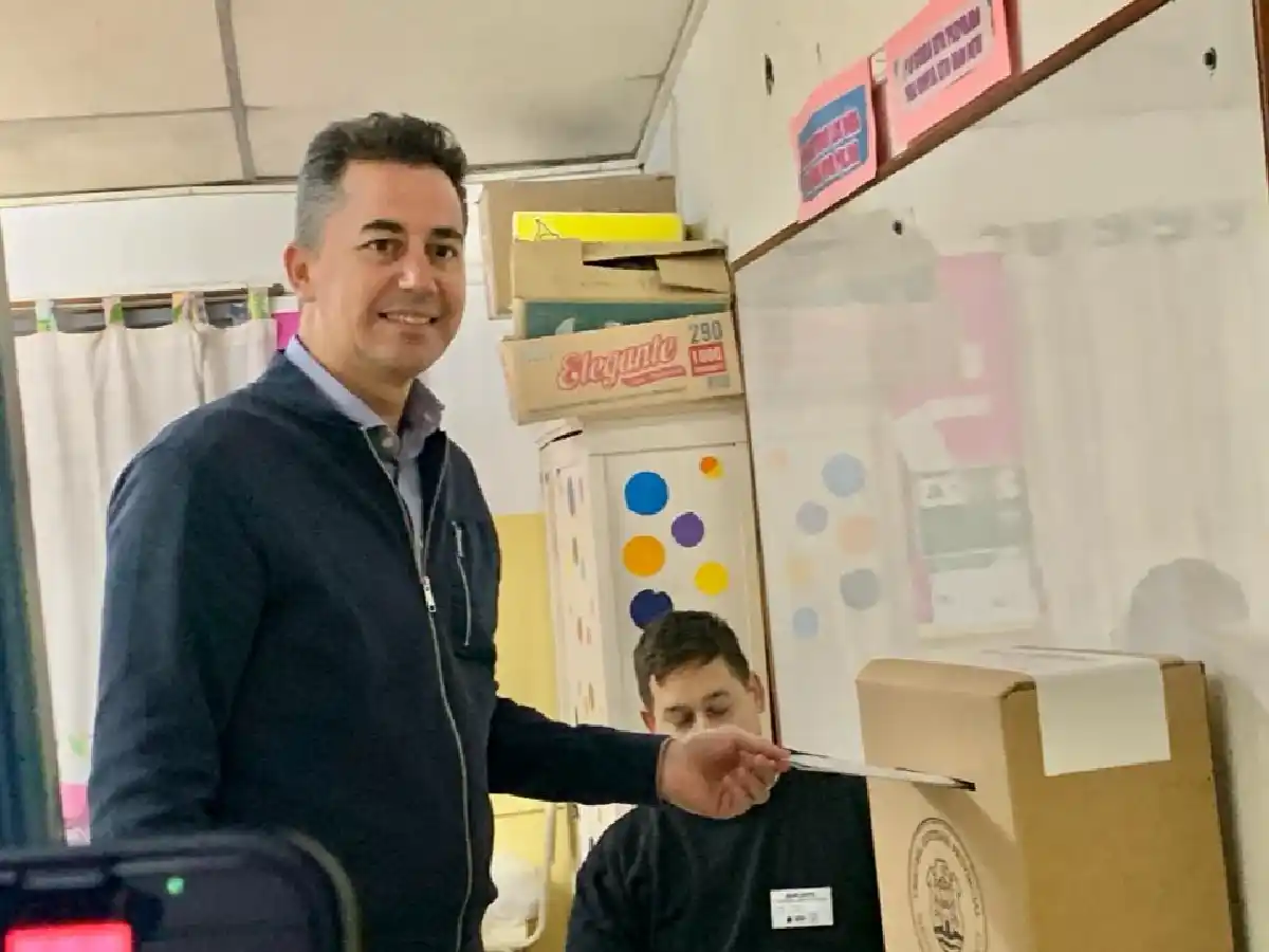 Calvo votó en Las Varillas: “Estamos seguros de que los cordobeses nos van a acompañar”