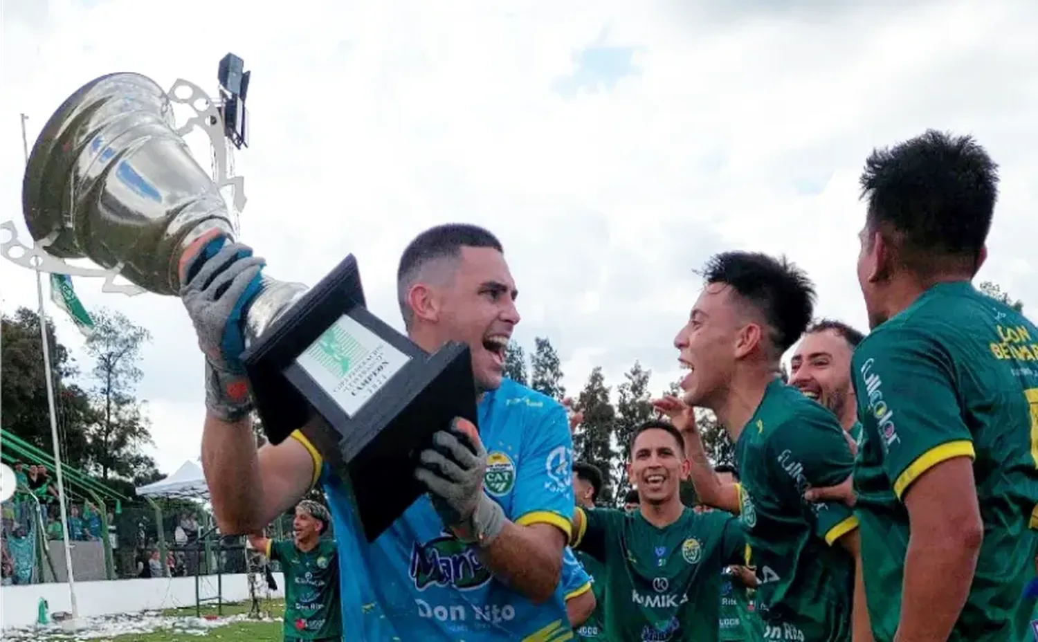 Atlético Tostado, campeón 2024 de la Copa Federación, el torneo que abre el año calendario en el fútbol.