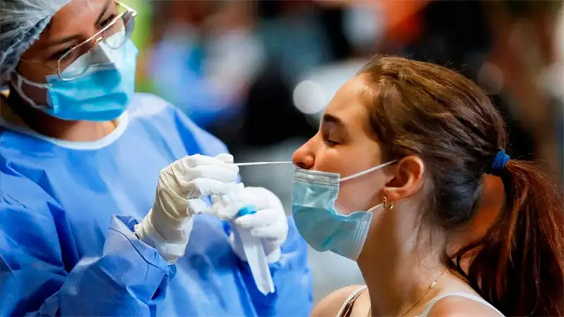 Récord de contagios en el país: se registraron 42.032 y Entre Ríos sumó 315