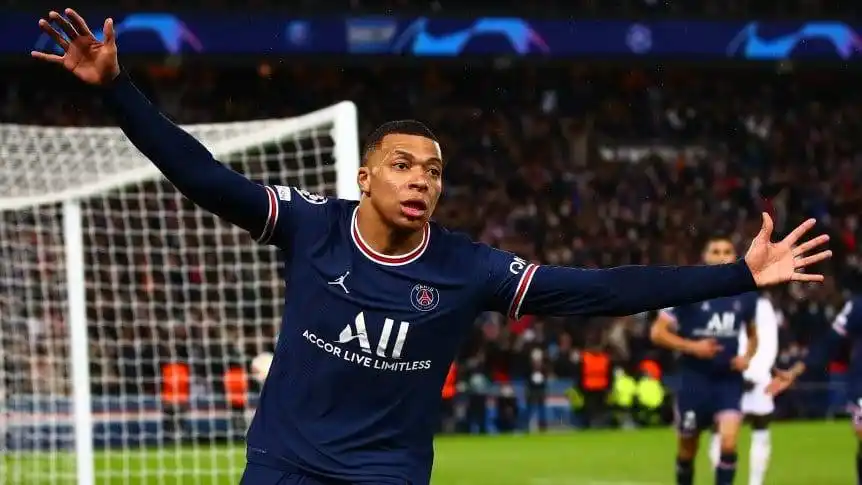 PSG le ganó a Real Madrid con un gol agónico de Mbappé