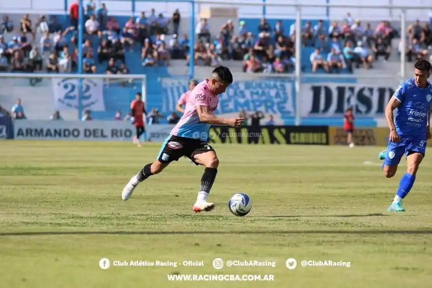 Racing igualó con Gimnasia y Tiro 
y clasificó puntero al reducido