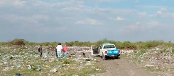Macabro hallazgo en un basural: Un bebé sin vida dentro de  una bolsa